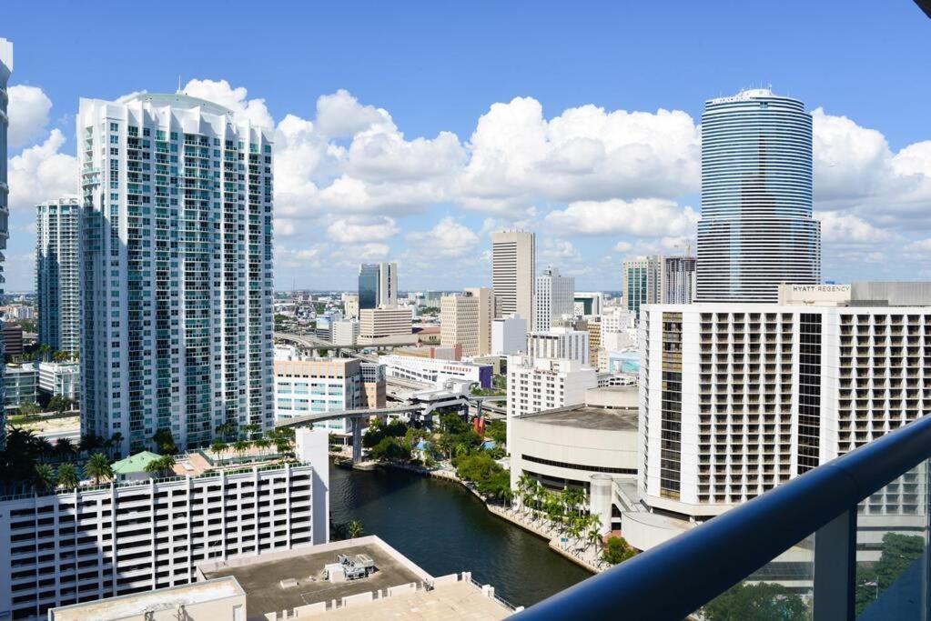 Wonderful 2 Bedroom Apt With Ocean Views At Icon Brickell Miami Exterior foto